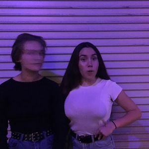 Meet your Posher, Iris